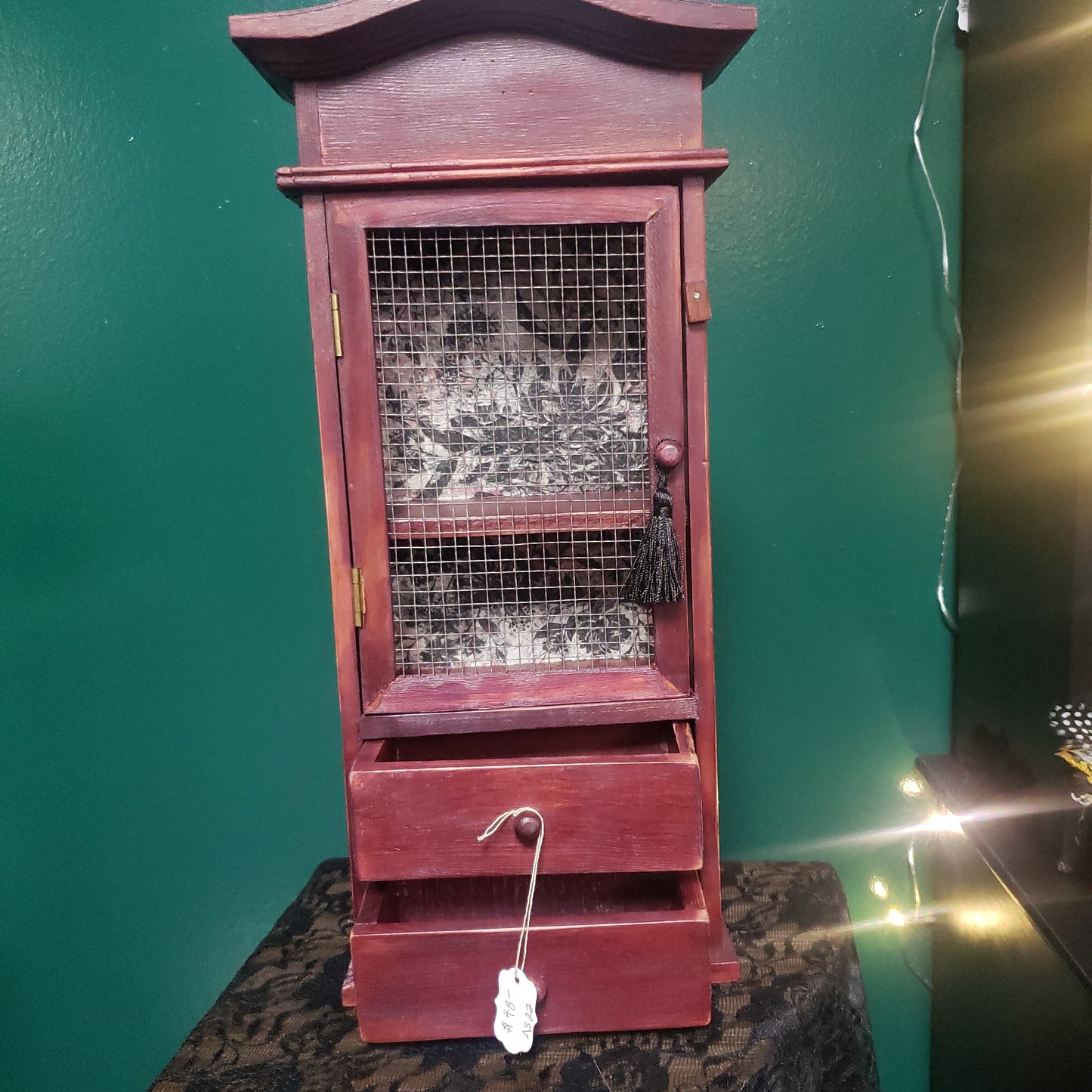 Starlit Hive (vendor)