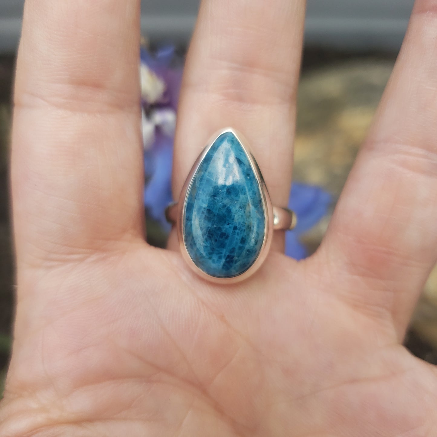 Apatite Ring