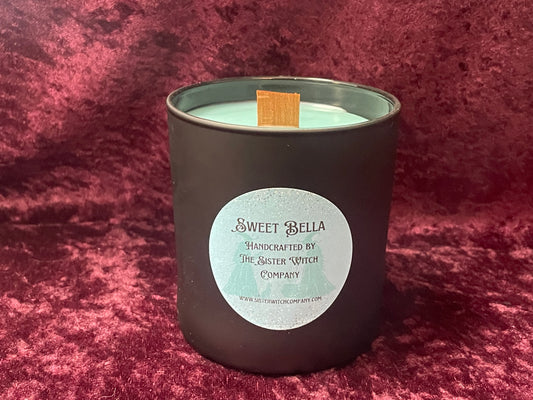 Sweet Bella Candle (undressed)