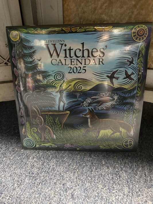 Llewellyn's 2025 Witch's Calendar