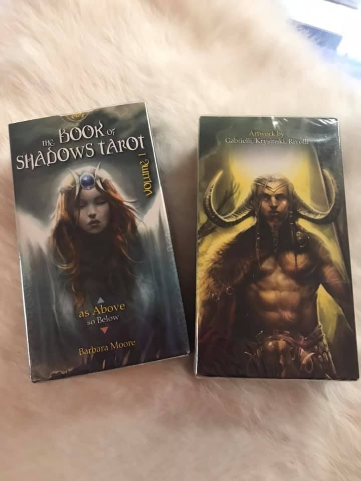 The Book Of Shadows Tarot (pocket edition) Vol 1