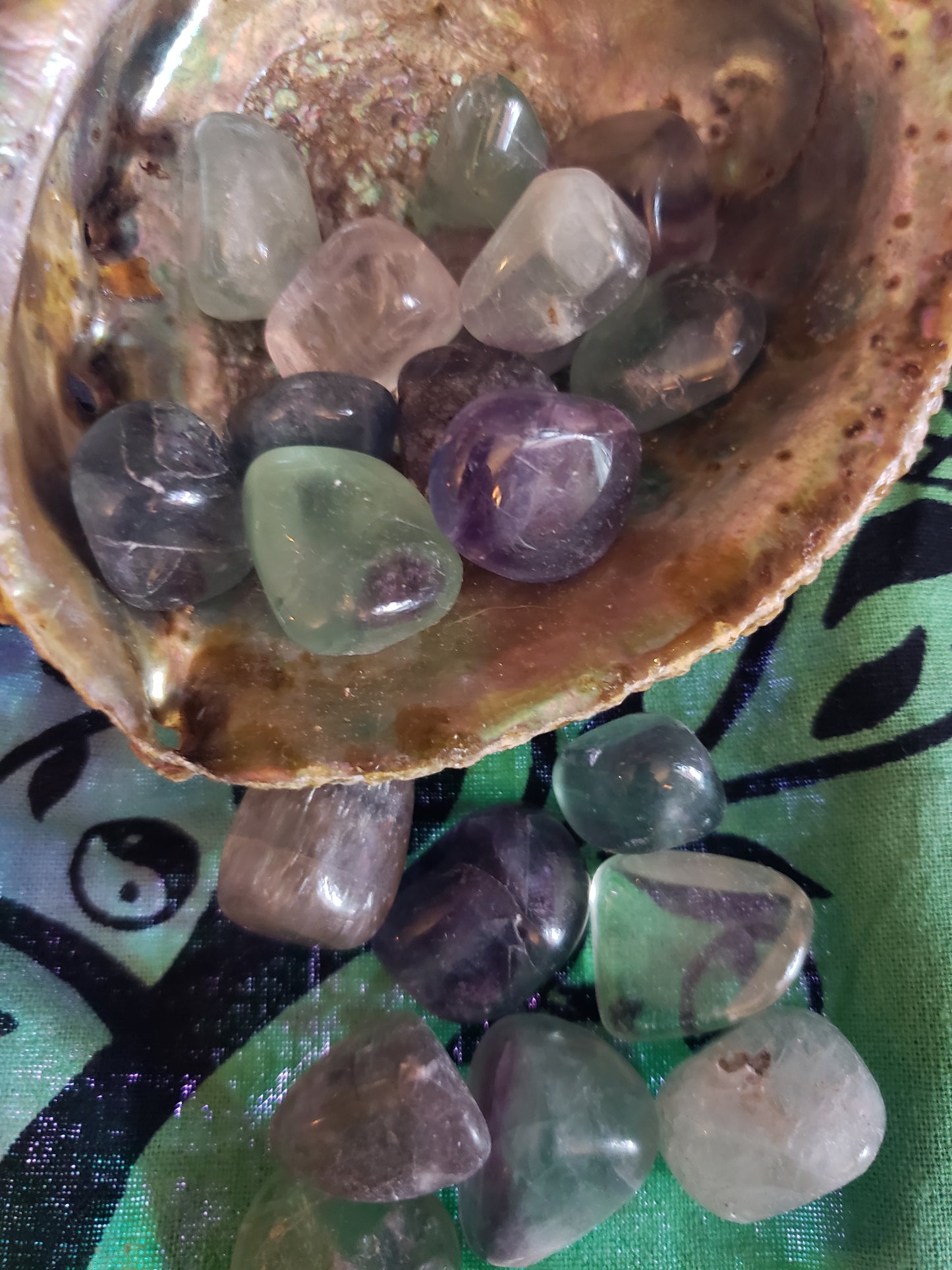 Fluorite (Tumbled) pieces